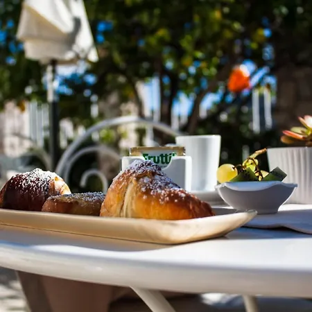 Bed and Breakfast Sciccosa Ταορμίνα